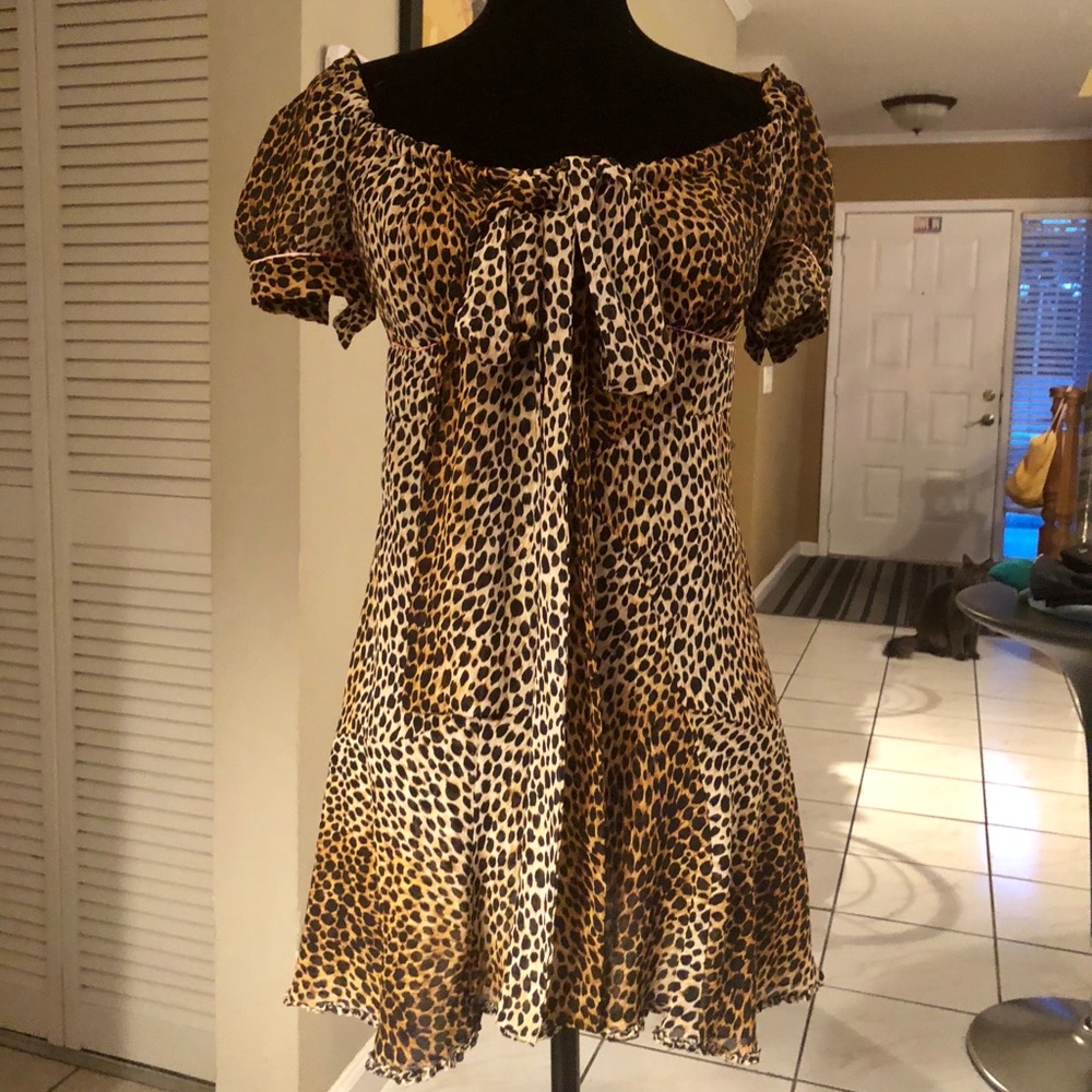 D&G leopard printed off the shoulders dress - Picture 4 of 7